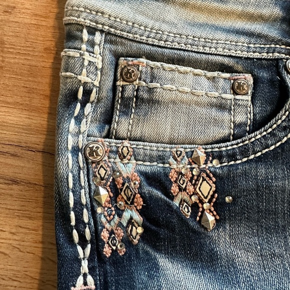 Keya boot cut embellished jeans - Picture 7 of 13